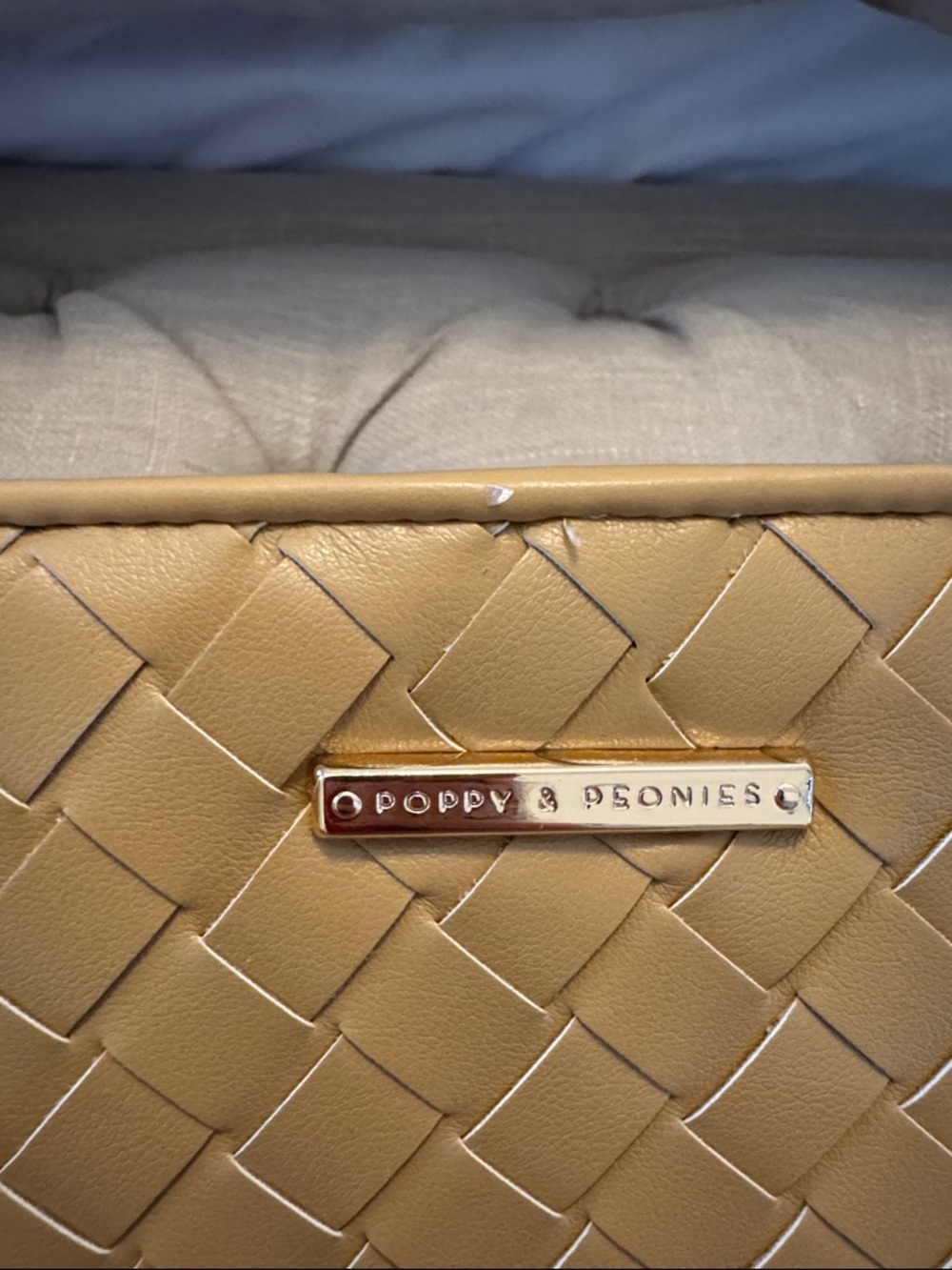 Sidekick. Tan Woven Leather Crossbody Belt Bag with Zip Wallet - Picture 9 of 9